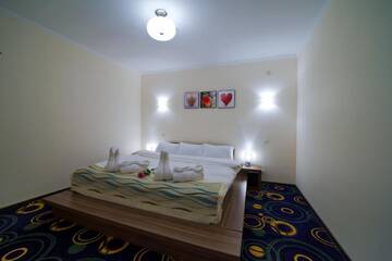 Люкс с 2 спальнями в Отеле Konfor Hotel Burabay